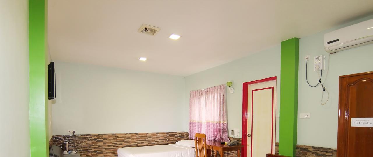 Hotel Windsor Yangon Exterior photo